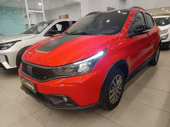 FIAT ARGO 1.3 FIREFLY FLEX TREKKING CVT FIAT ARGO 1.3 FIREFLY FLEX TREKKING CVT
